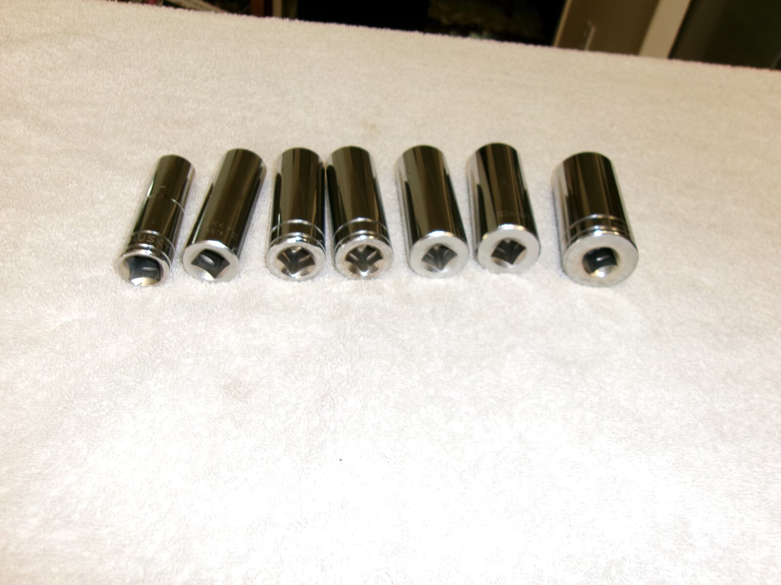 7 Husky Deep Sockets 1/2″ Drive 12 Point Metric 27mm, 24mm, 22mm, 21,19,18,15