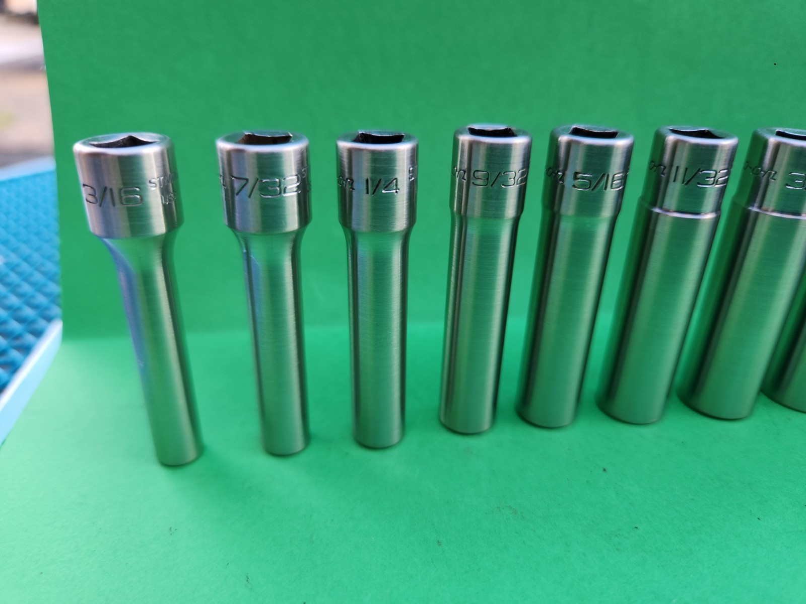 10 Snap-on 110STMDY Deep Socket Set 1/4″ Drive SAE 3/16 – 9/16 STMD6-STMD18 A3