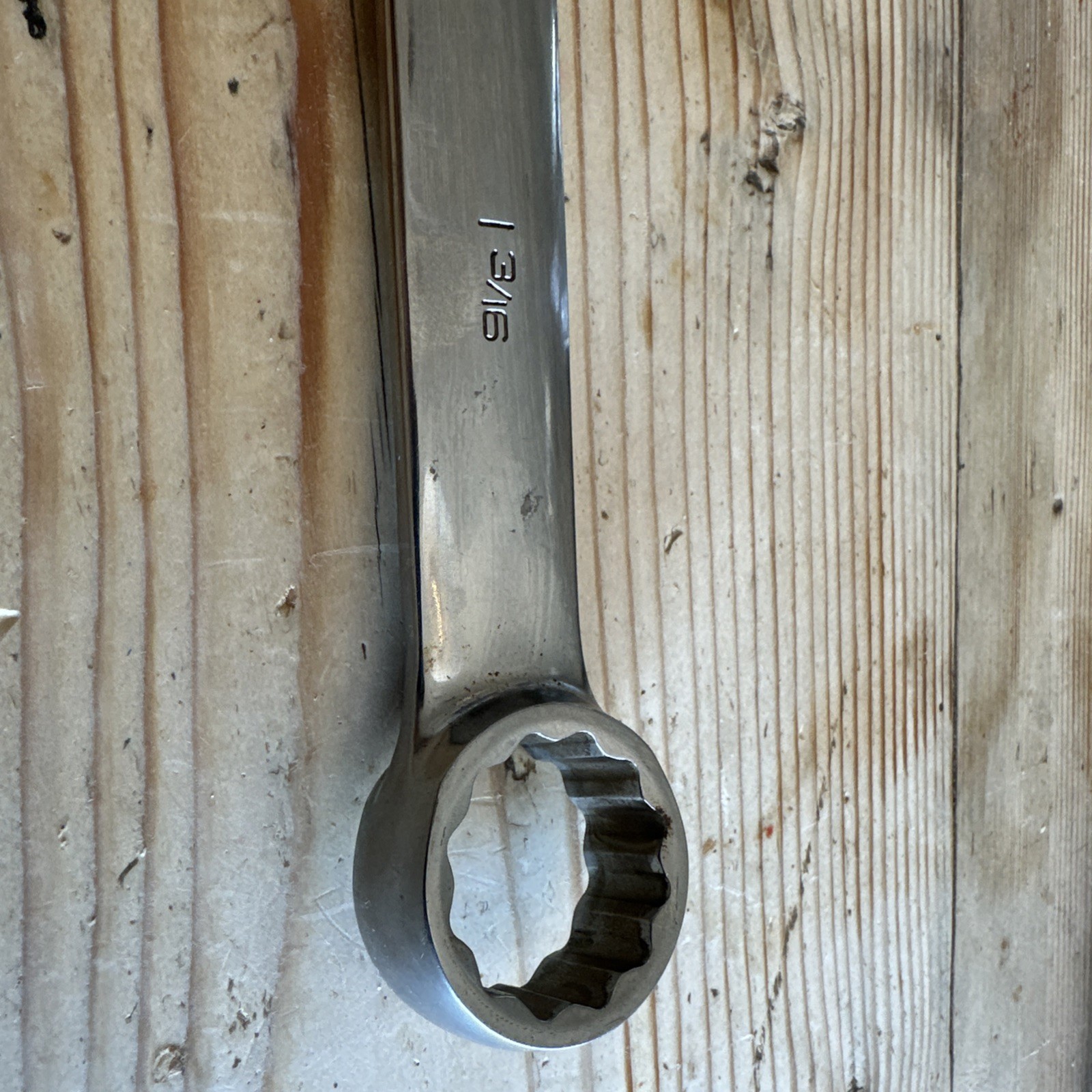 Snap On 1-3/16 combination spanner oex38b