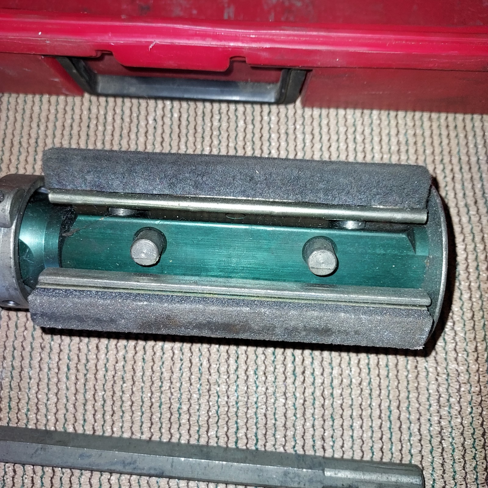 Blue Point Cylinder Hone Set with Extra Stones
