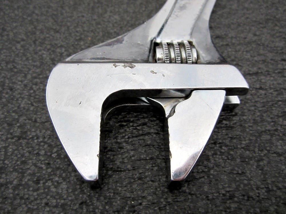 Vintage Snap-on 10″ Adjustable Wrench AD10 Chrome Underline USA