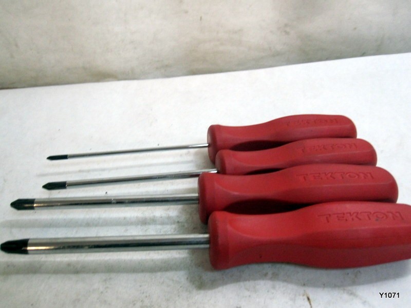 #0,1,2,3 Phillips Hard Handle Screwdriver DSP31000-DSP31003 tekton