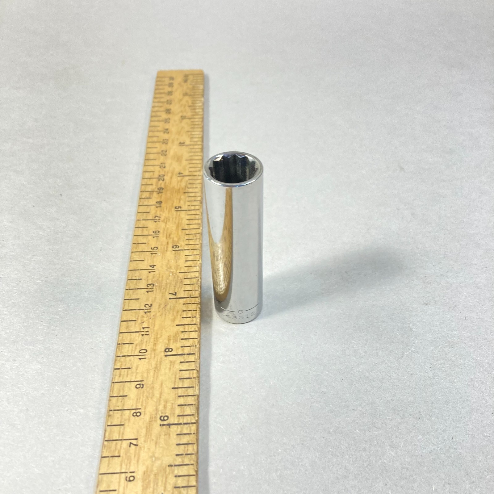 Craftsman 1/2″ Socket Deep Well 3/8″ Drive 12 Point SAE -G- #43312 USA