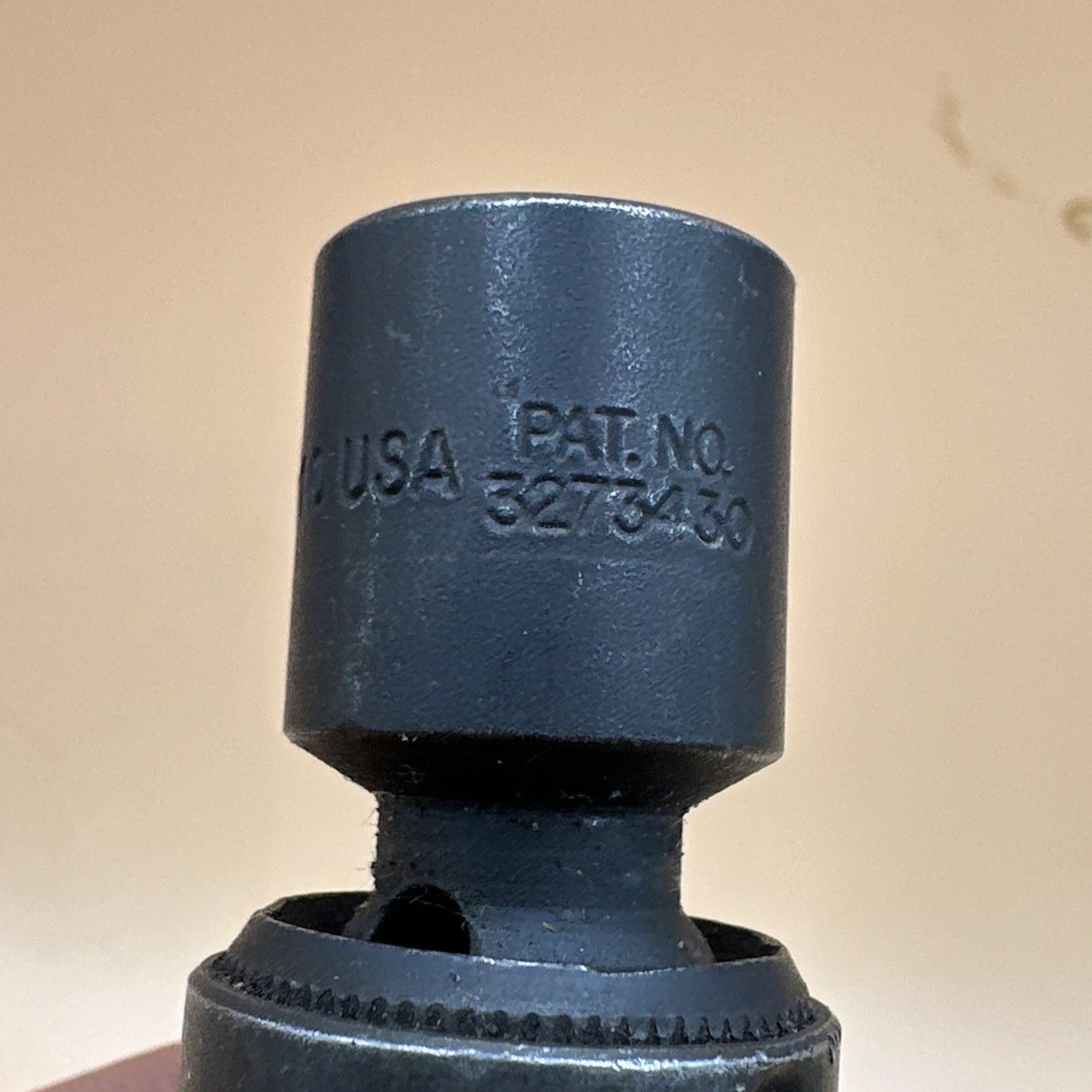Vintage Snap On S9710 3/8″ Drive 6-Point SAE 5/8″ Swivel Spark Plug Socket Nice!