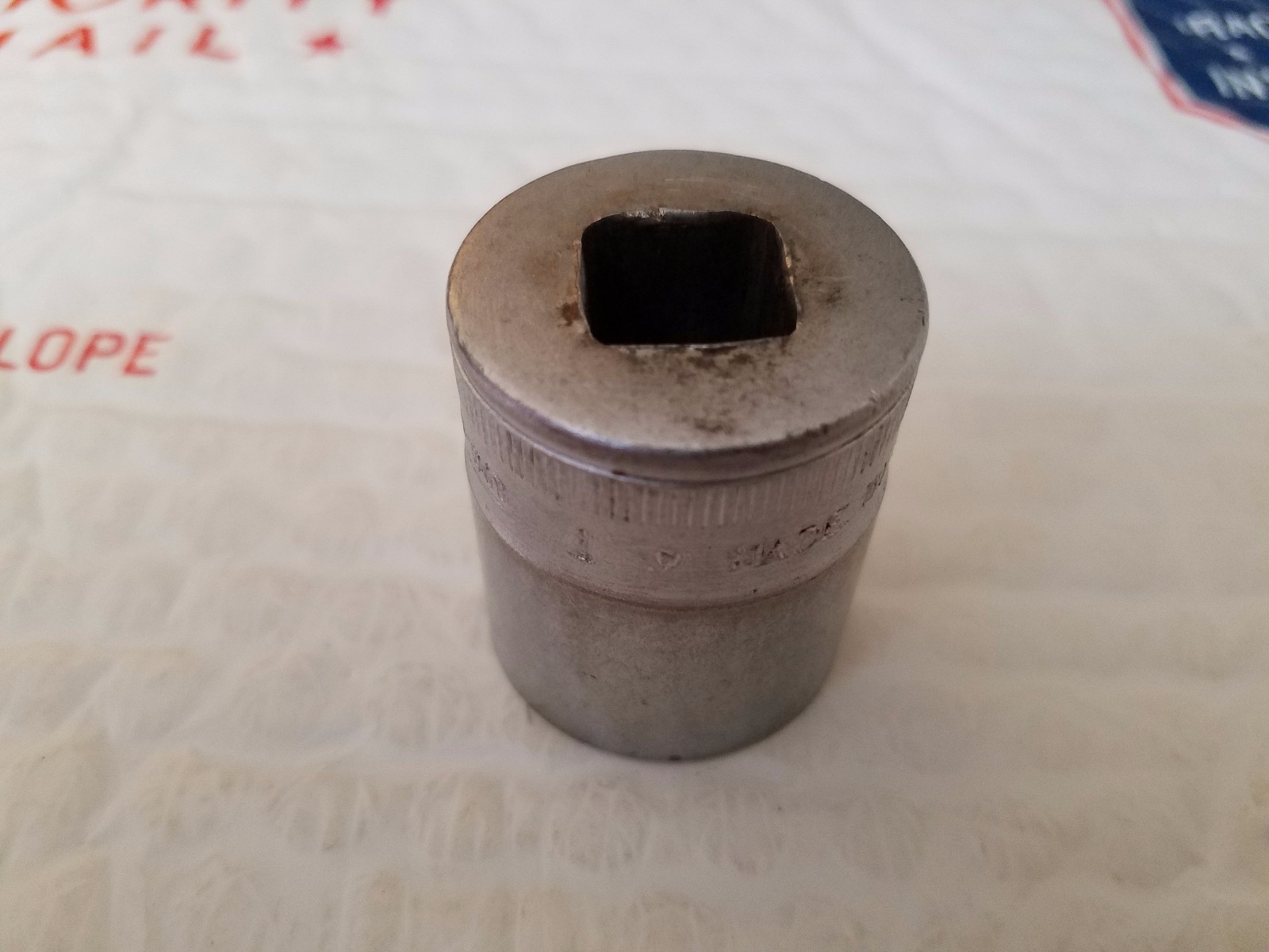 Snap-on SW-320-1/2 1″ 12pt 1/2″ Drive Socket