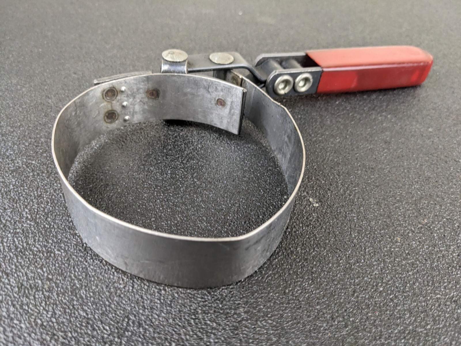 #bi912 Blue-Point GA340 Swivel Handle Oil Filter Strap Wrench. Made In USA