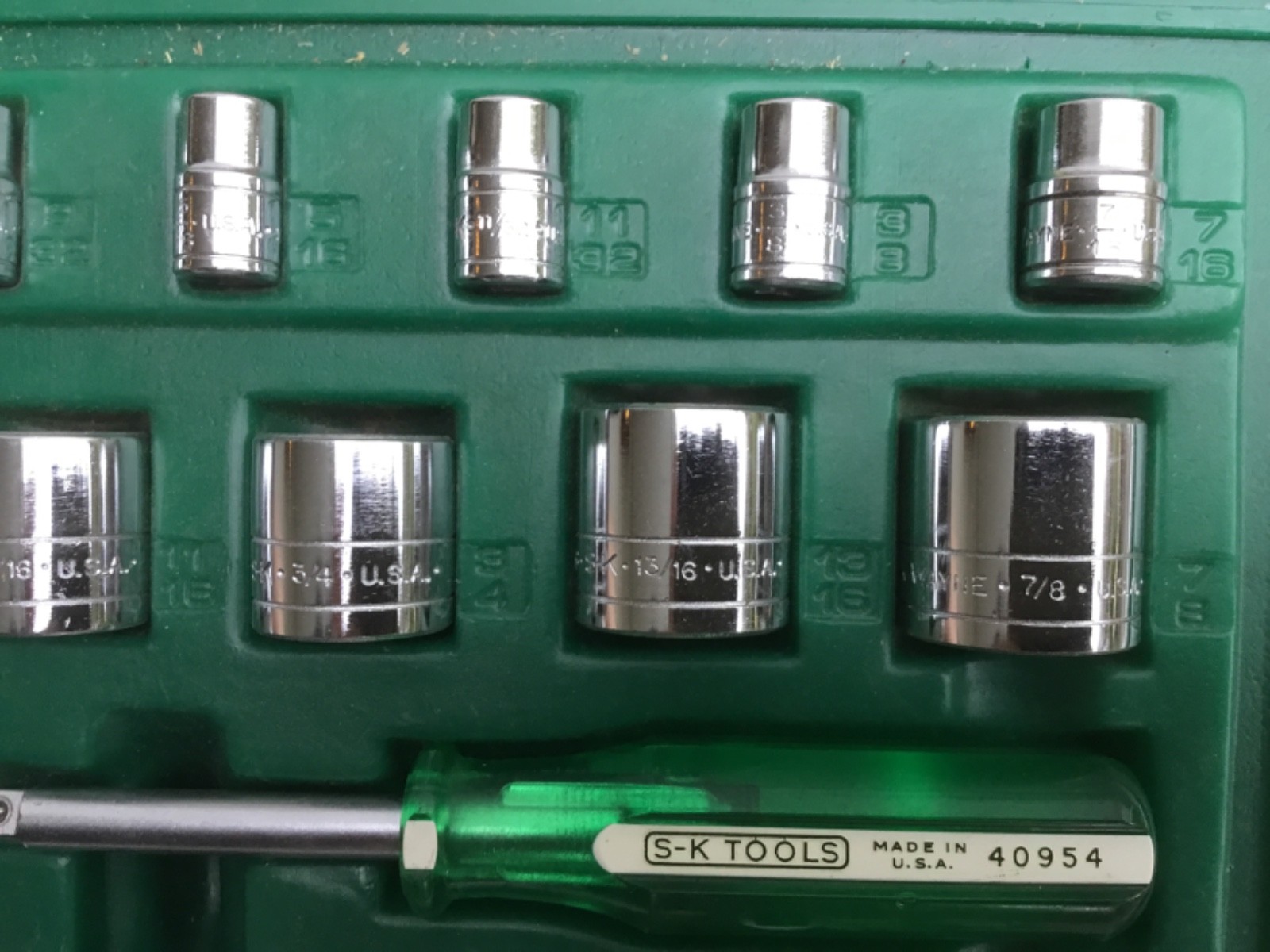 S-K Tools 1/4” & 3/8” 21 Piece Complete SAE Socket Set W/Case #4222 Excellent