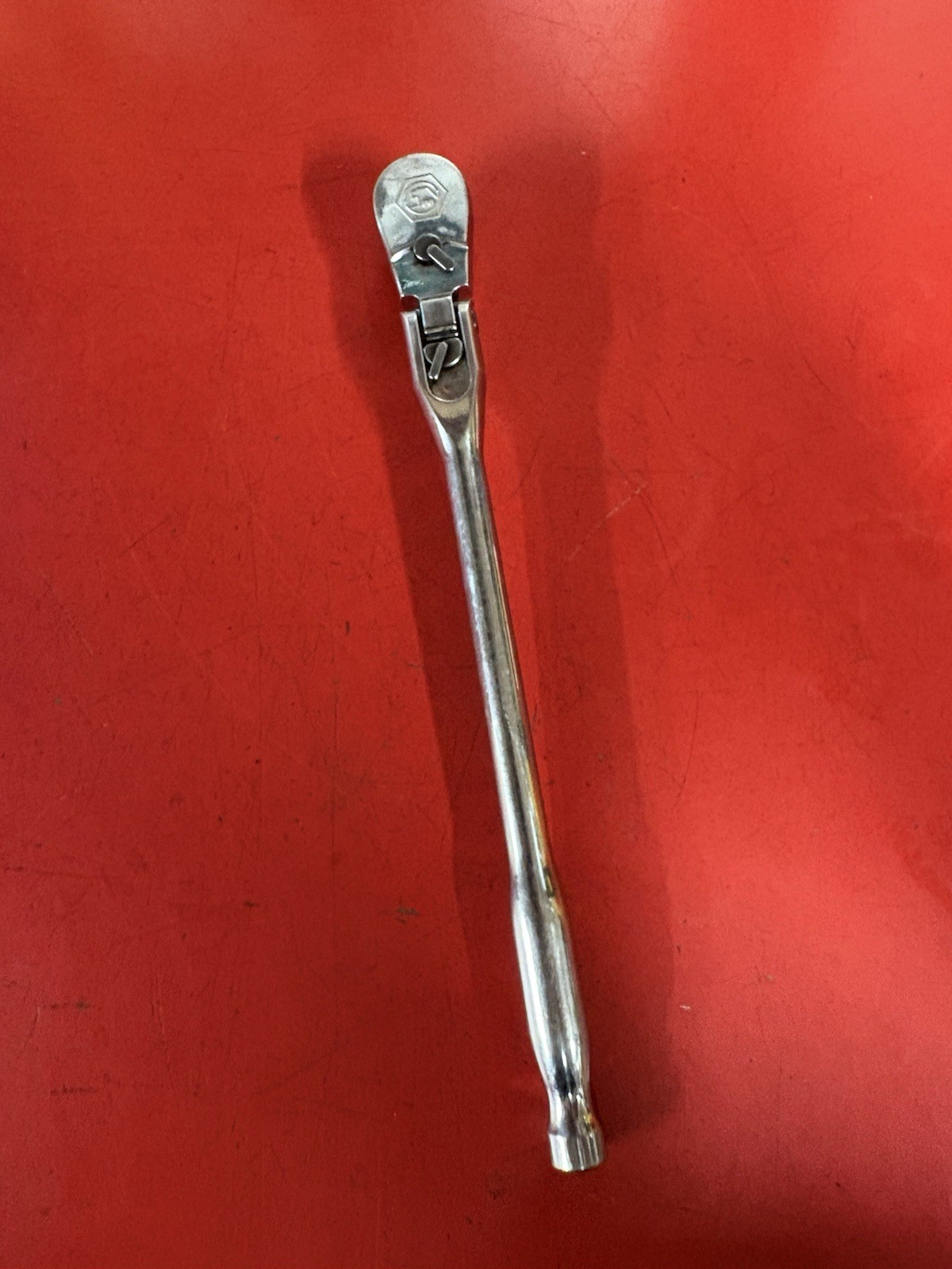 Matco 3/8” Drive 88 Tooth 11-1/2″ Locking Flex Head Ratchet – BFR128LF