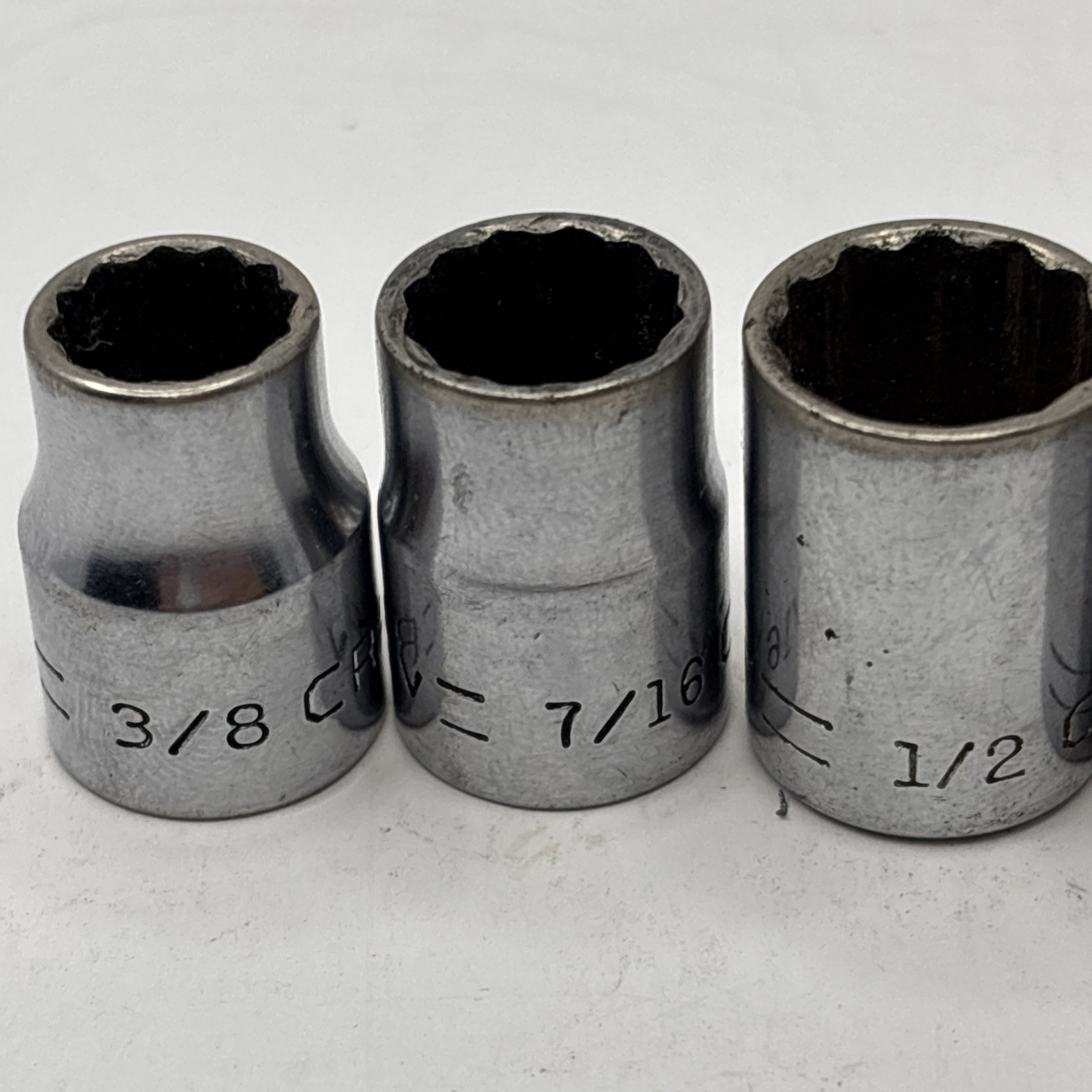 Craftsman USA 3/8 Drive SAE Socket Set 3/8-13/16 8pc 12PT V Vintage