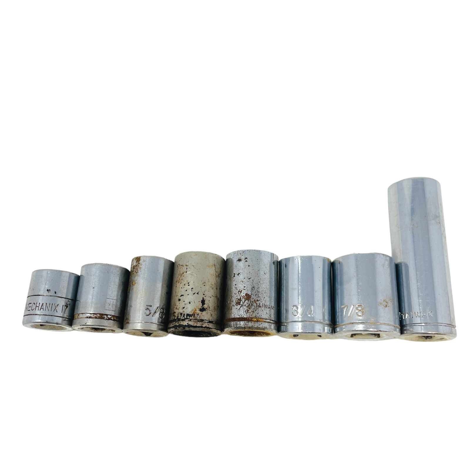 8 Pcs Assorted 3/4 in, 7/8 in, 5/8 in, 17 mm Chrome Vanadium Socket Set