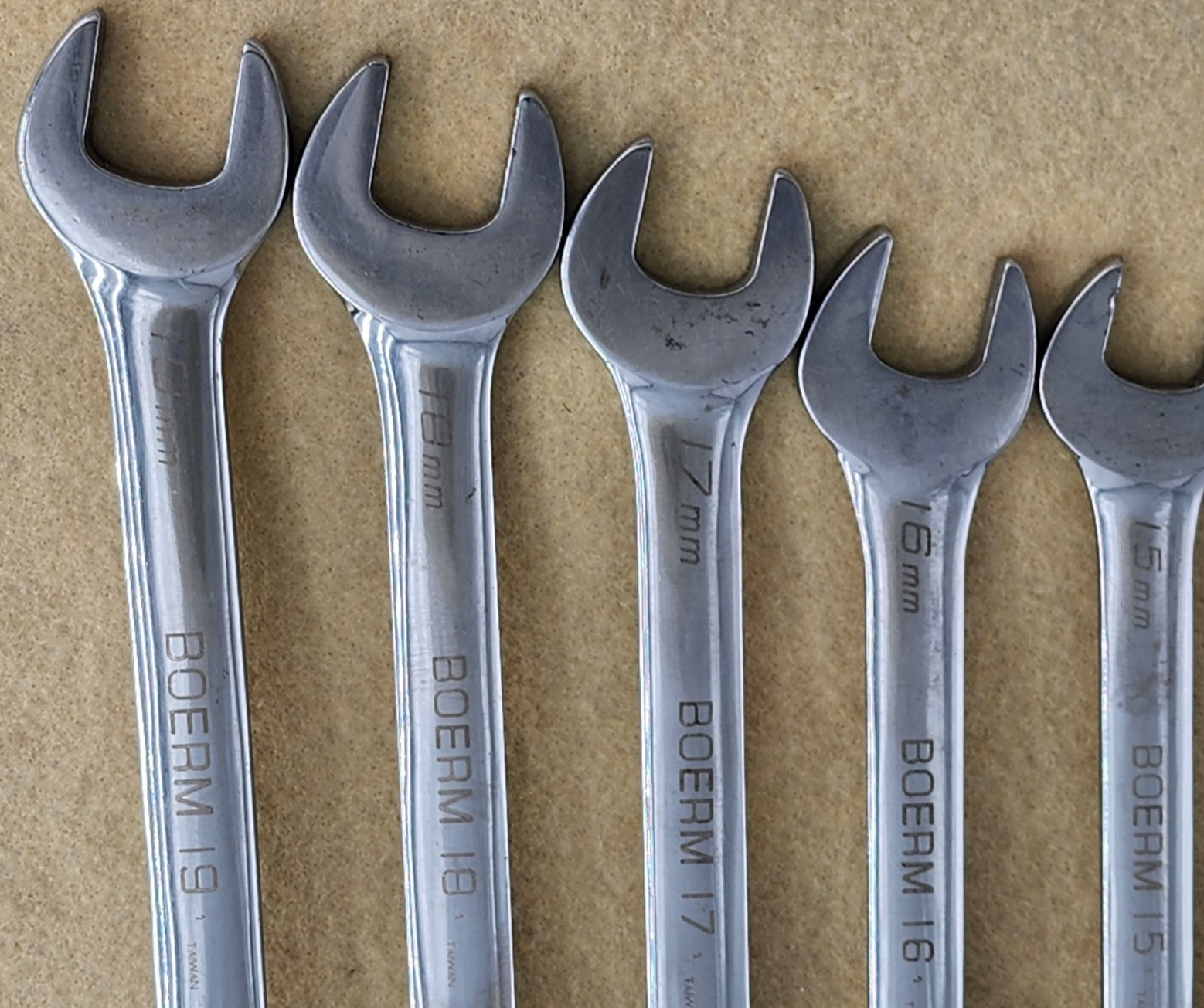 Blue-Point 12 Pc Metric Reversible Ratcheting Combination Wrench Set 8mm-19mm Sn