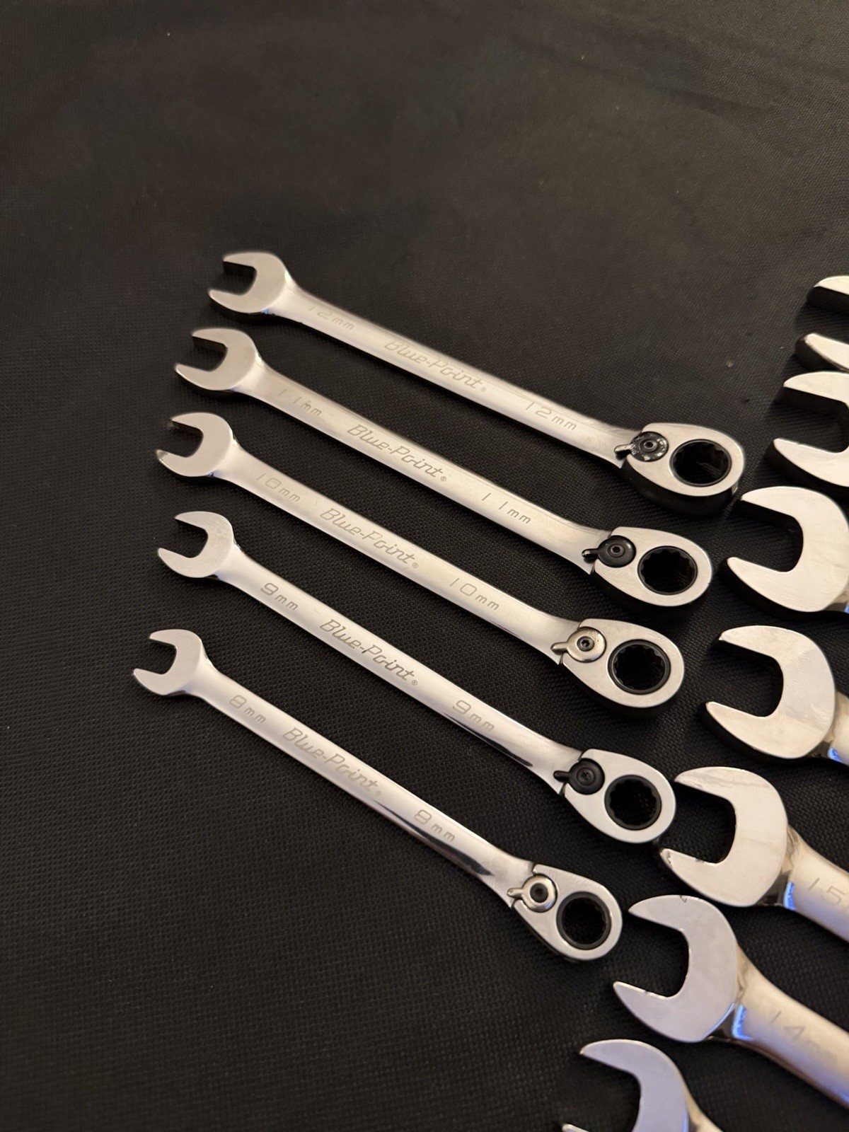 Blue Point Tools BOERM712 12 Piece 8-19mm Ratcheting Combination Wrench Set