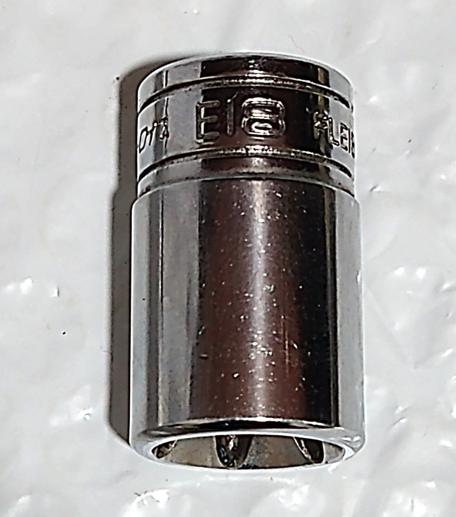 SNAP ON FLE180A, 3/8″ DRIVE, E18 INVERTED TORX SOCKET.