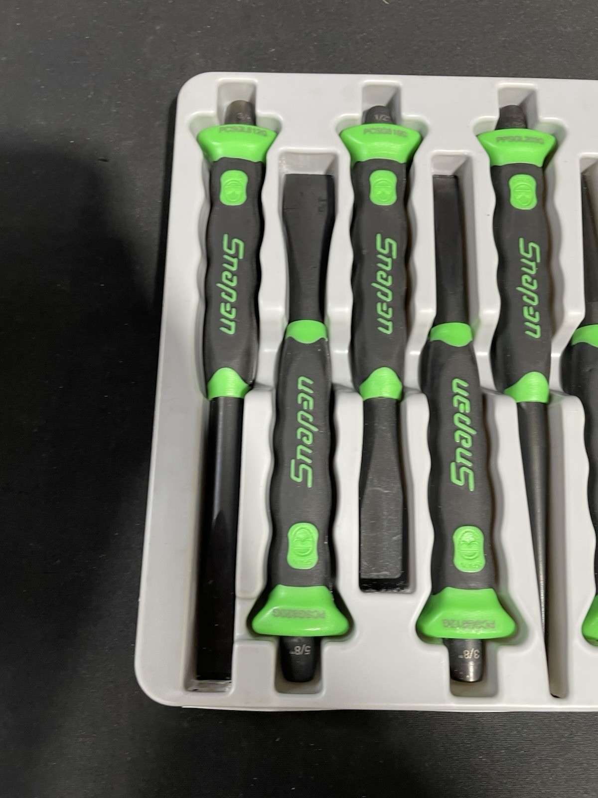 Snap-on PPCSGL714G 14pc Green Soft Grip Punch Chisel Set Open Box
