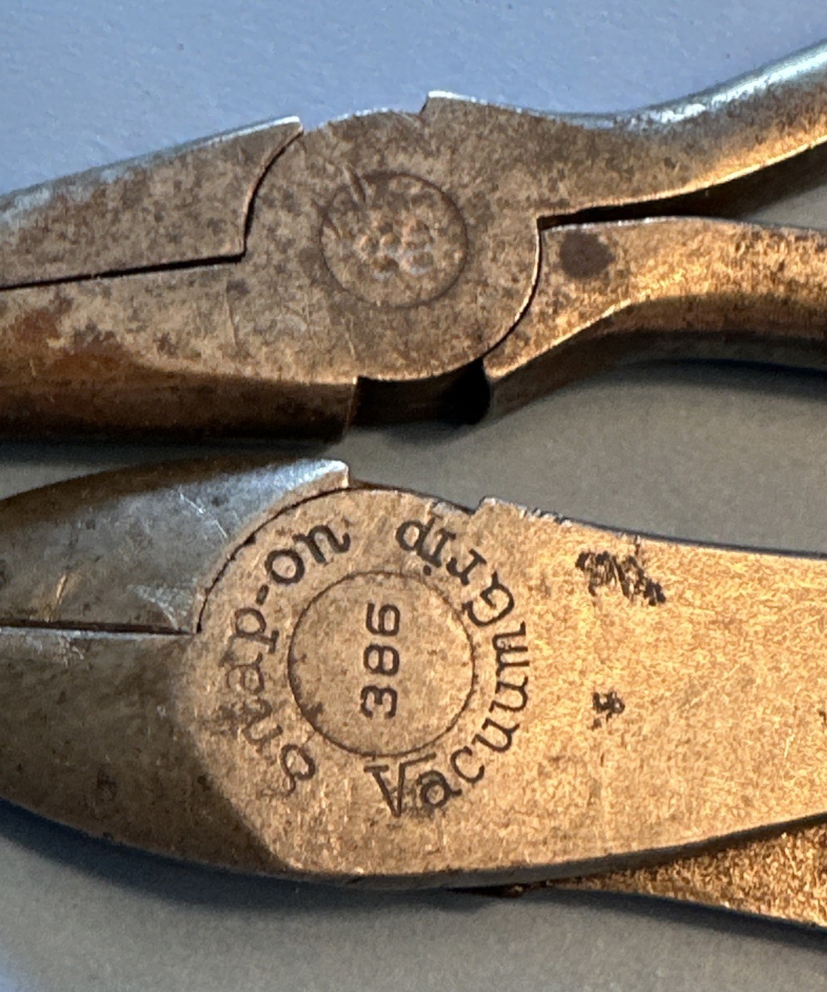 Pair Vintage Snap On Vacuum Grip #386 Diagonal Cutter & No 96 Needle Nose Pliers