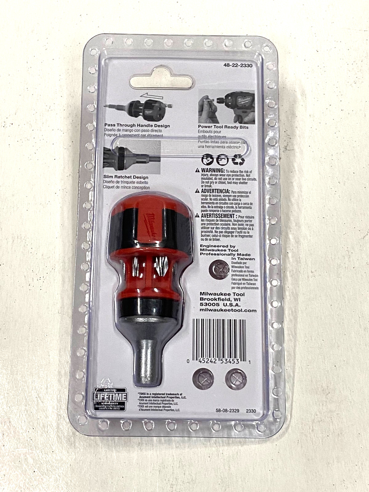 Milwaukee Compact 8 in 1 Ratcheting Multi-Bit Driver – Black/Red (48-22-2330)
