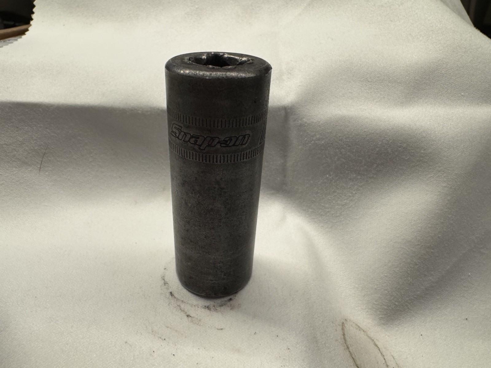 SIMFM16 Snap-on 3/8″ Drive 16mm Metric Deep 6-Pt Impact Socket USA