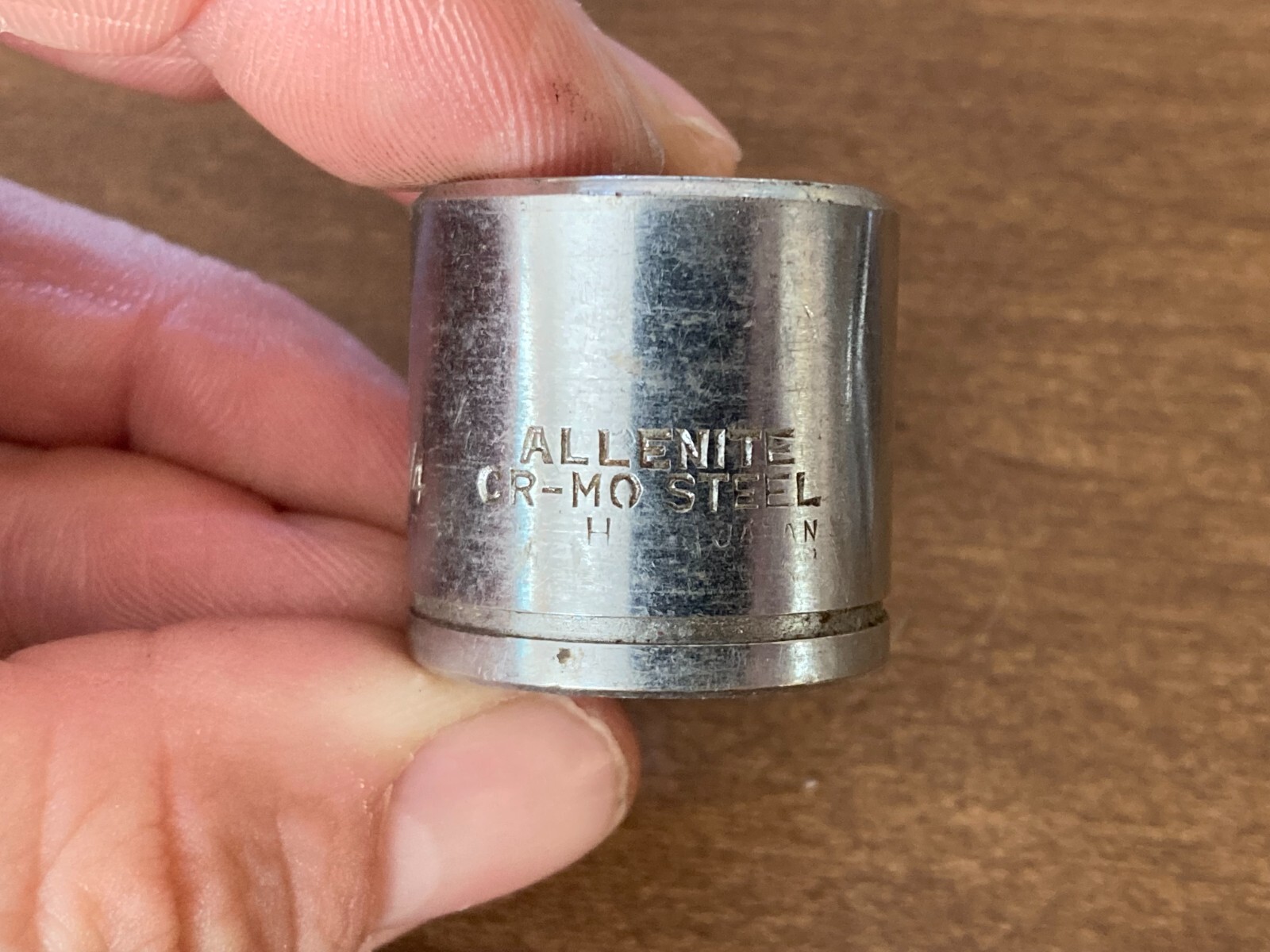 4 Vintage Allenite 1 1/16″ 3/4″ 5/8″ 3/8″ x 3/8″ Drive Shallow Sockets 12 Point
