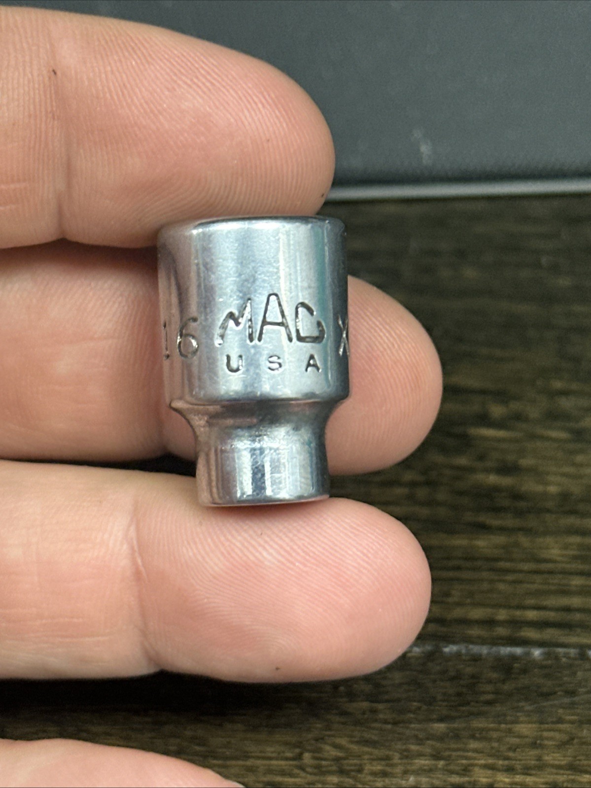 Mac Tools USA X106 5/16″ SAE Shallow Socket 3/8″ Drive 6 Point Chrome Finish