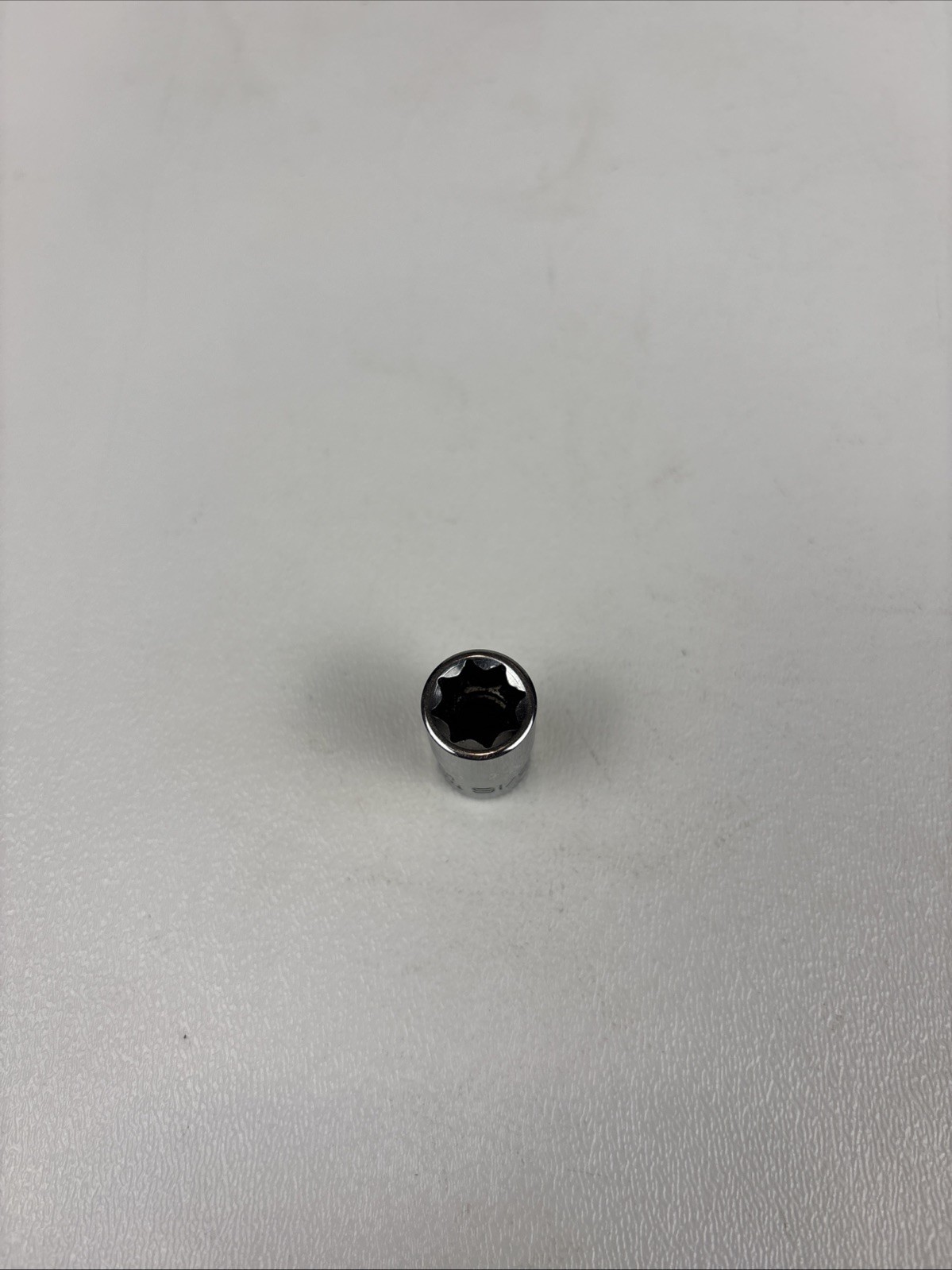 Snap On 1/4″ Drive 5/16″ 8PT Chrome Double Square Socket TM410