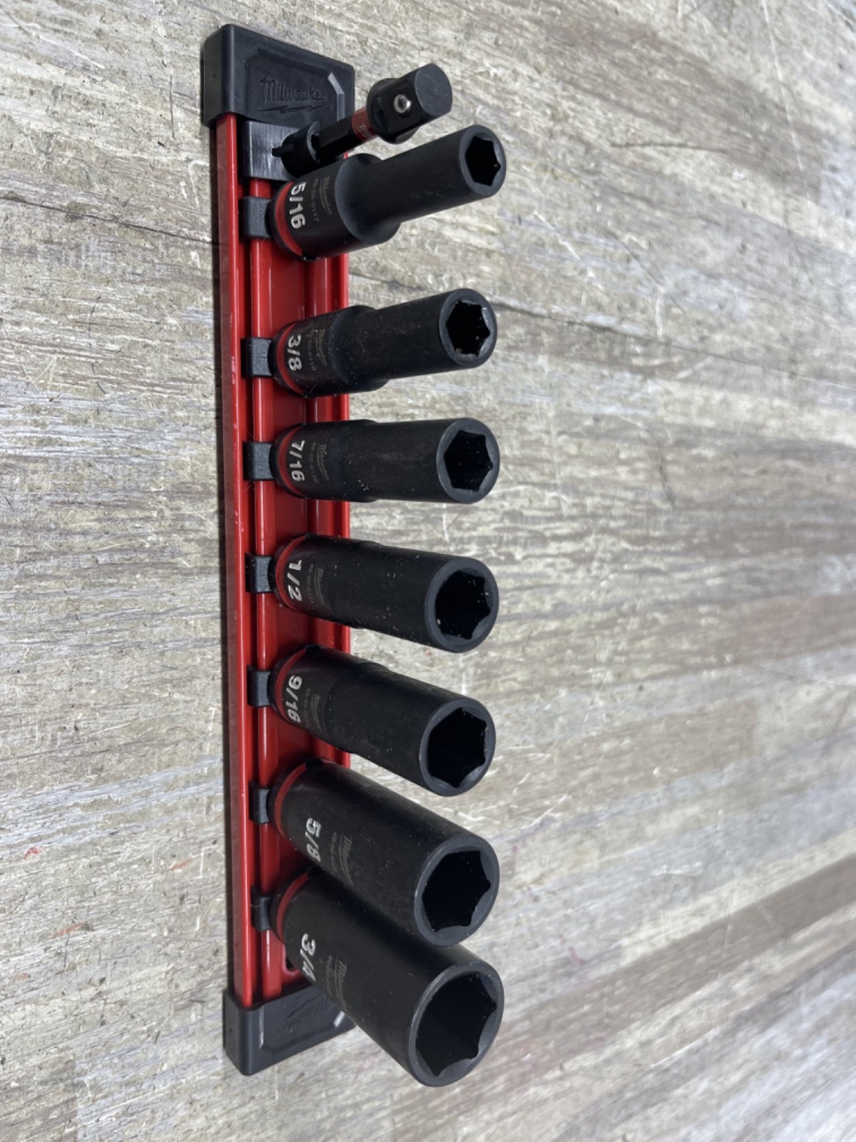 Milwaukee 3/8 Socket Set49-66-6125 to 49-66-6117 8 pieces nice like new