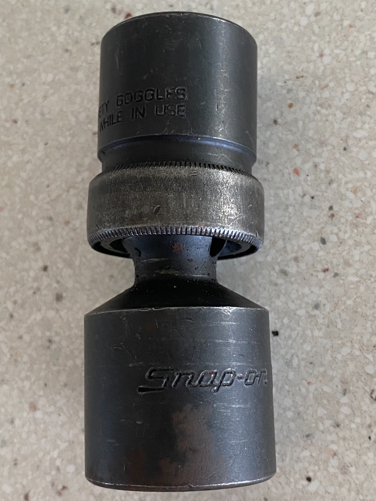 Snap On 1/2″ Drive 1″ Universal Swivel Impact Socket 6 Point IPL32B Used