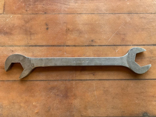 Vintage MAC Tools 4 Way Angle Head 2″ DA-64 Double Open End Wrench USA 20.5″ Lng