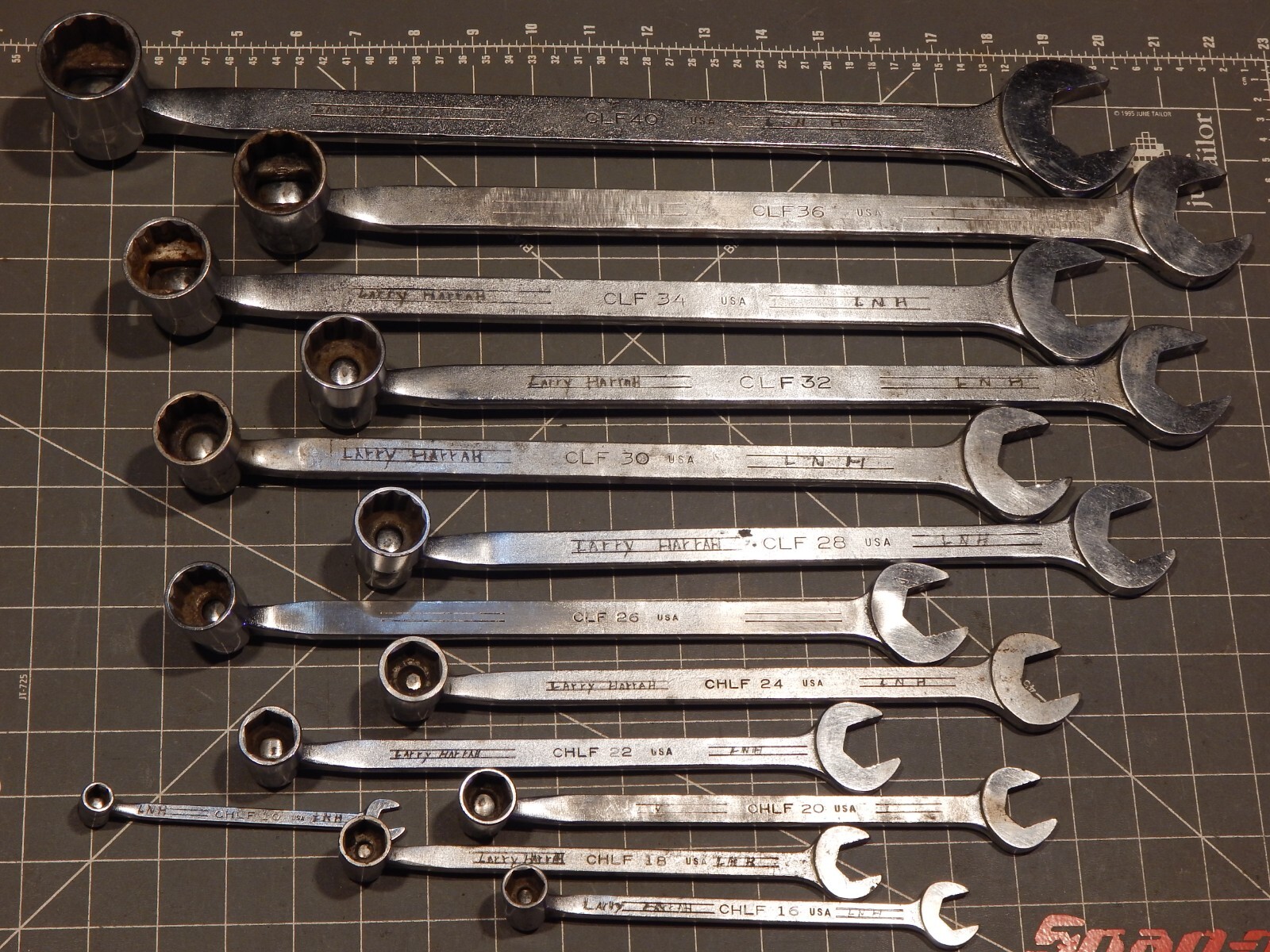 Mac 16Pc MINUS 3/8″ SAE Combination Flex Head Socket End Wrench Set 1/4″ 1 1/4″