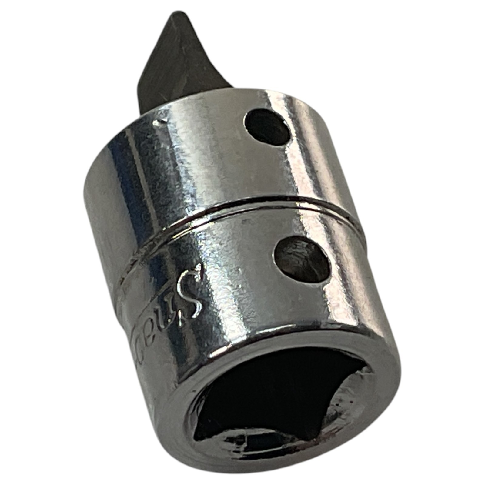 Snap-on Screwdriver Bit Socket Flat Tip 1/4″ Drive TM82 Sold As Pictured Mech