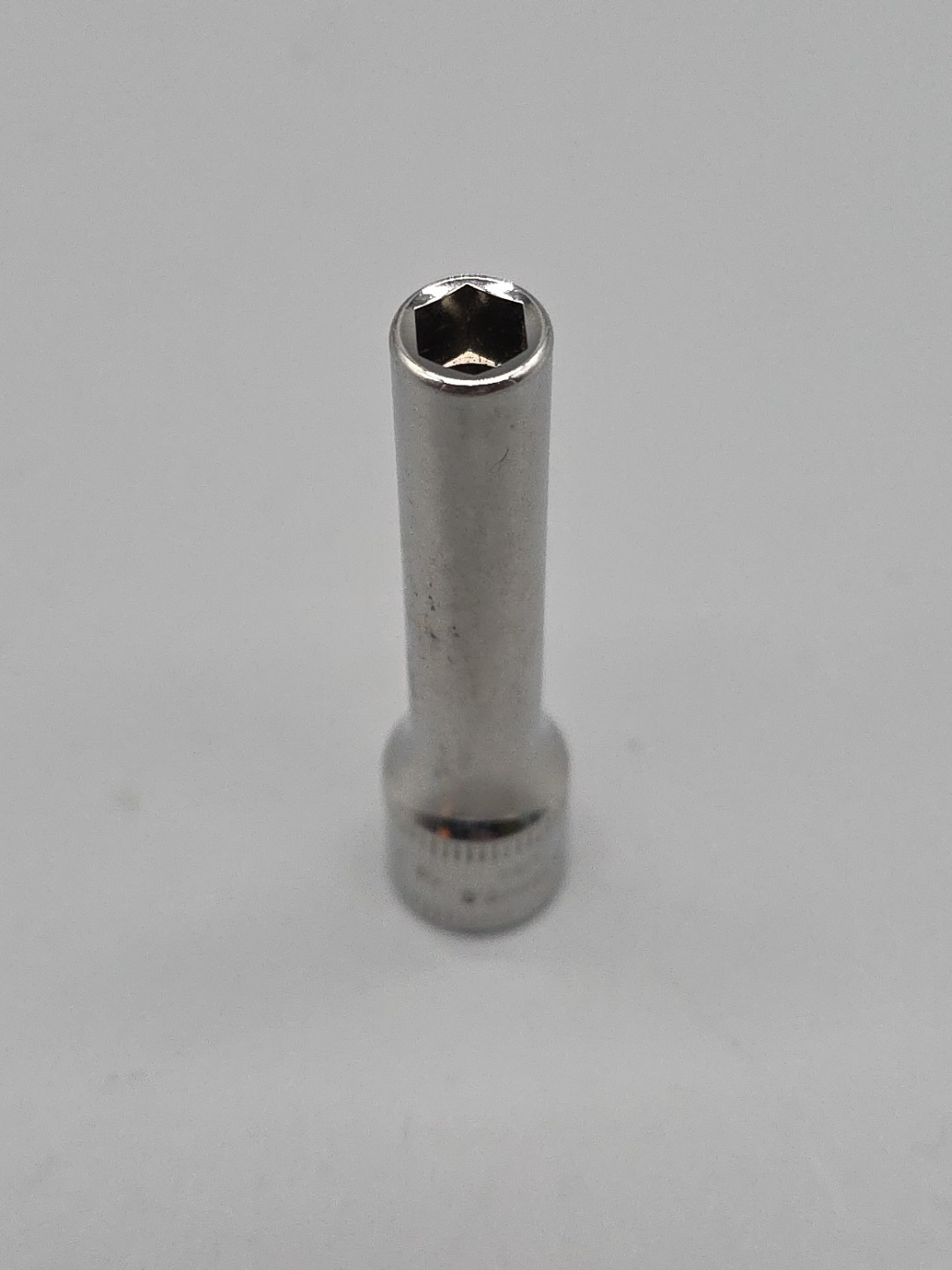 Snap-on Tools STMM5.5 1/4″ Drive 5.5mm 6 Pt Metric Deep Socket Chrome USA