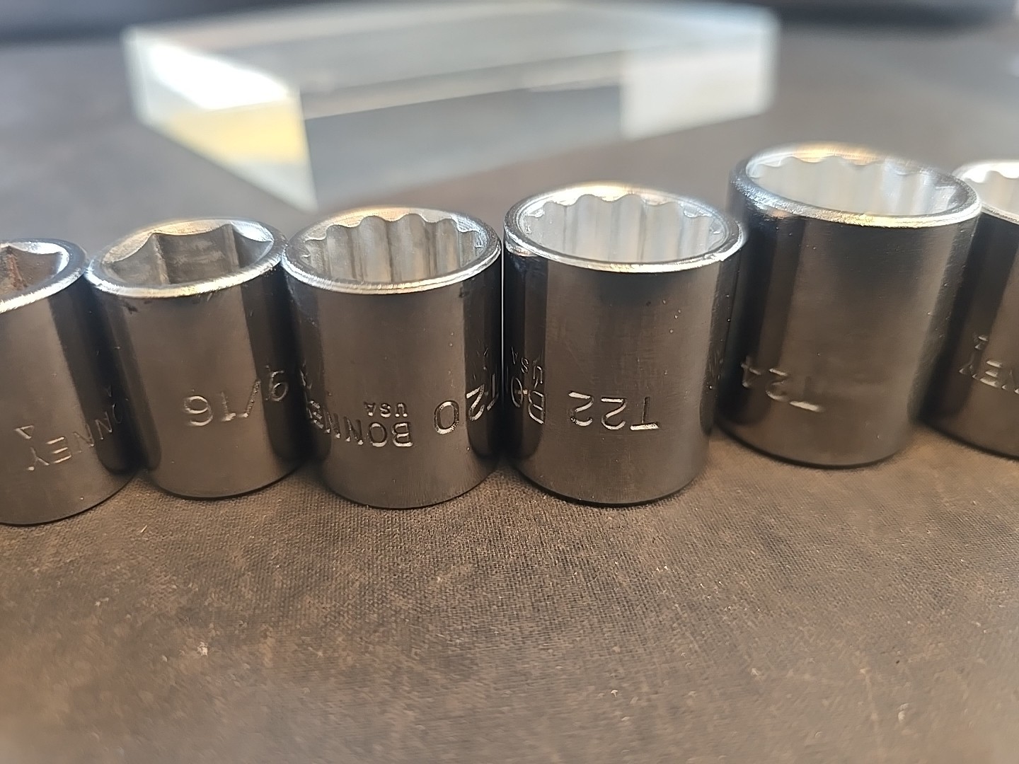 9pc. 3/8″ Dr. SAE Bonney Shallow Socket Set USA Excellent