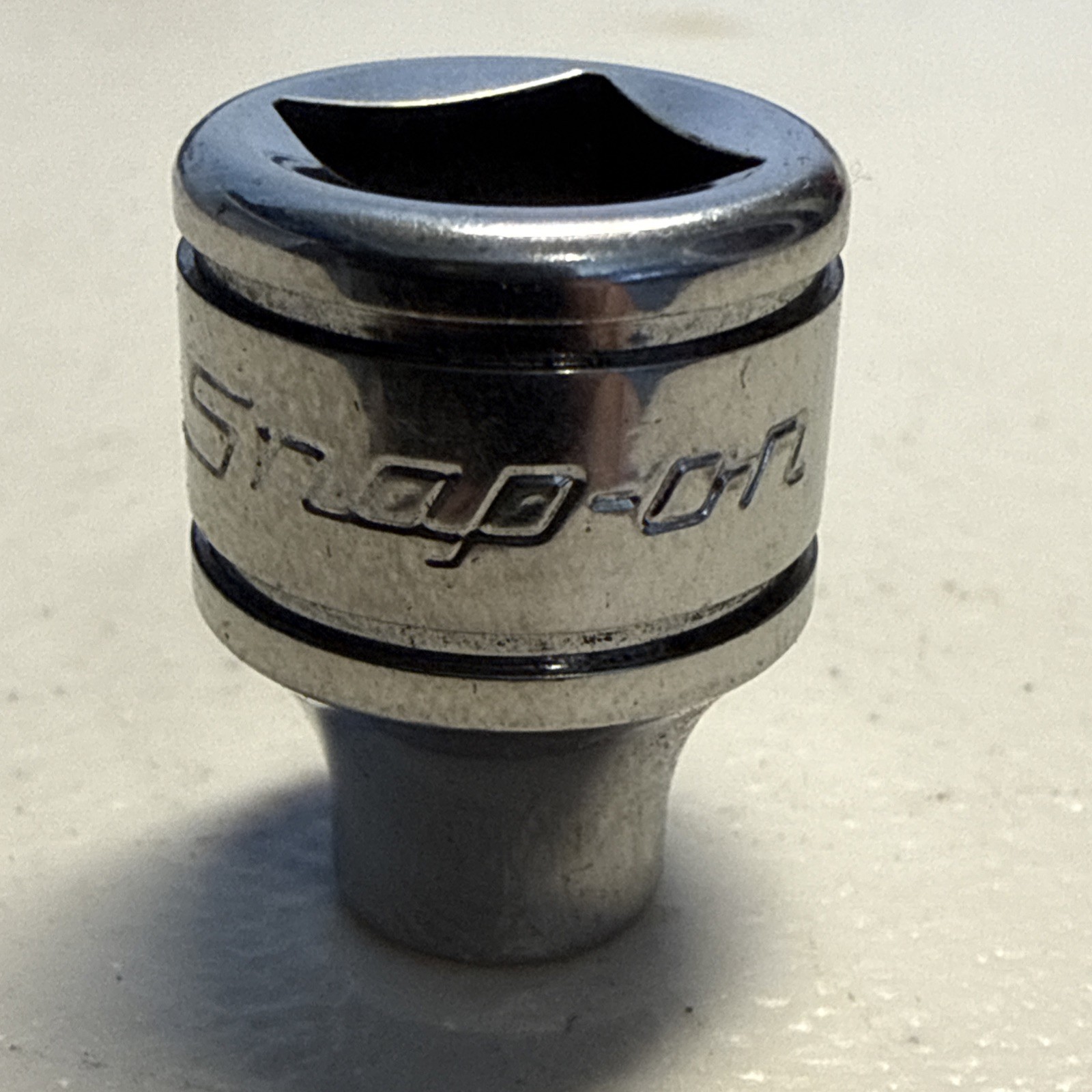Snap On 3/8″ Drive 1/4″ Shallow 6 point Socket FS081