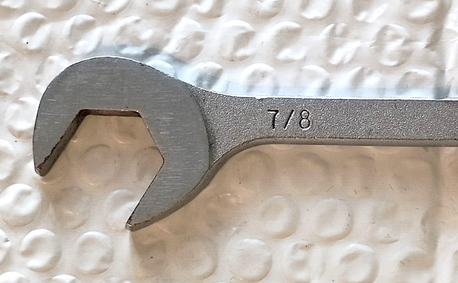 CORNWELL TOOLS USA AW2828, 7/8 ANGLE WRENCH, 8″ LONG.