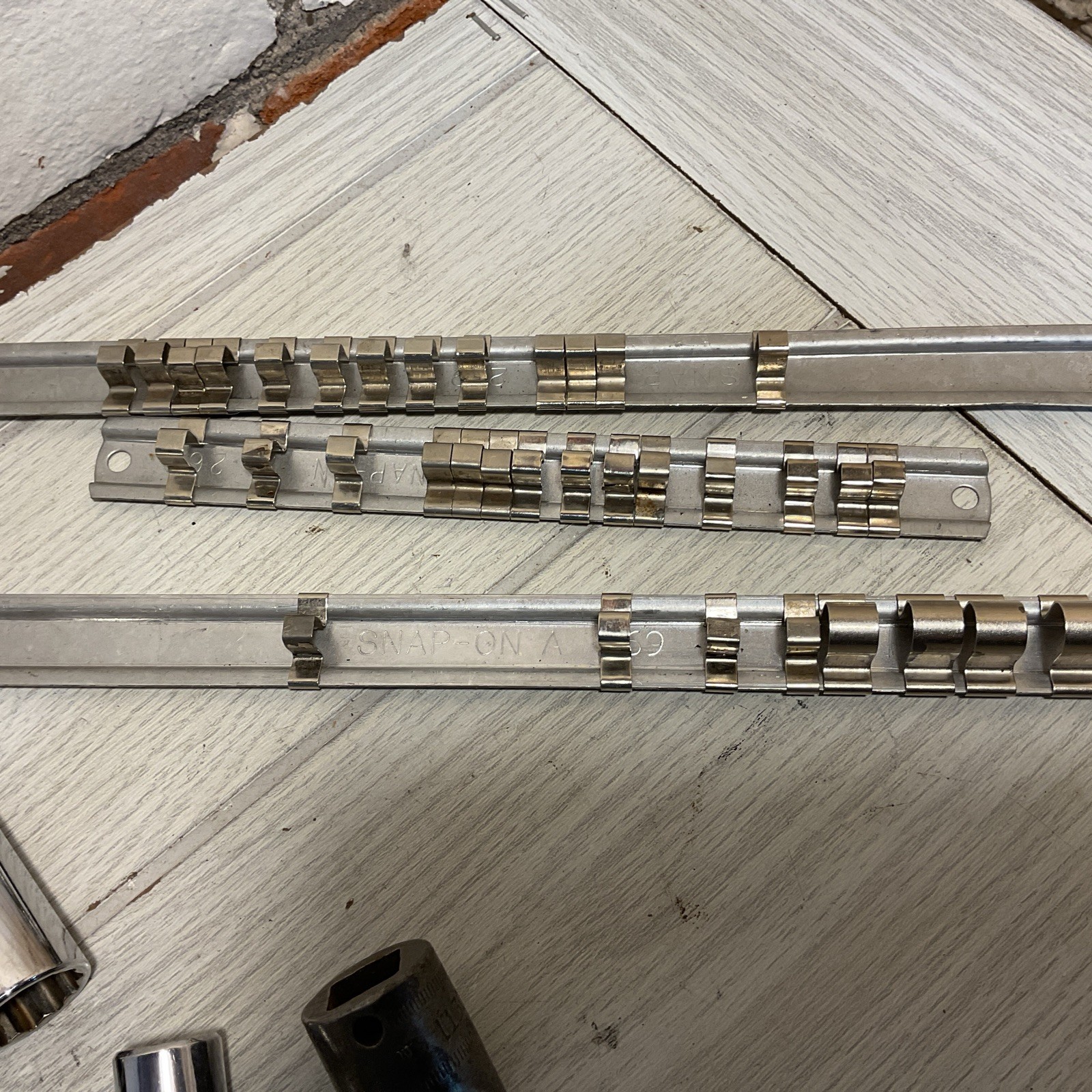 Mixed Lot of Sockets – Asst Brands And Sizes- Craftsman, S-K, Snap-on. etc!