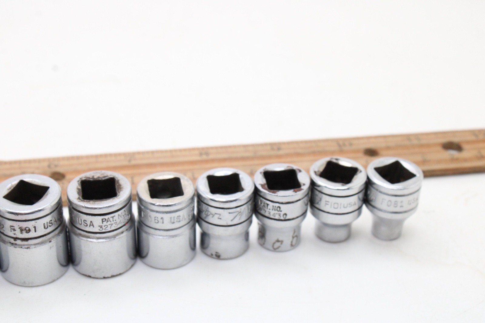 Snap-on F081 – F281 1/4-7/8″ 3/8″ Drive 12 Point 12 Piece SAE Chrome Set USA