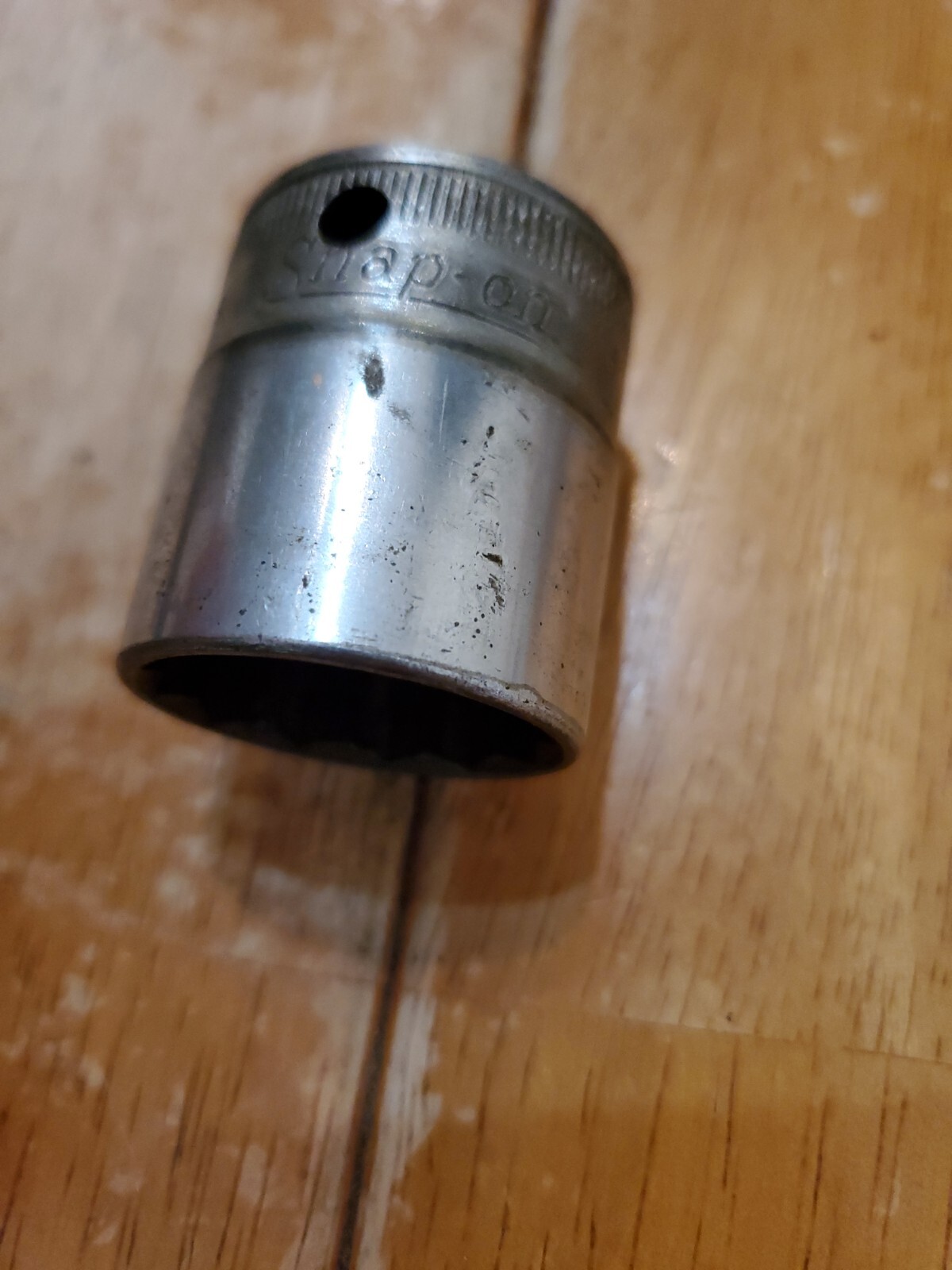 Snap On Vintage 1/2 Drive 1″ 12Pt Shallow Socket SW-320