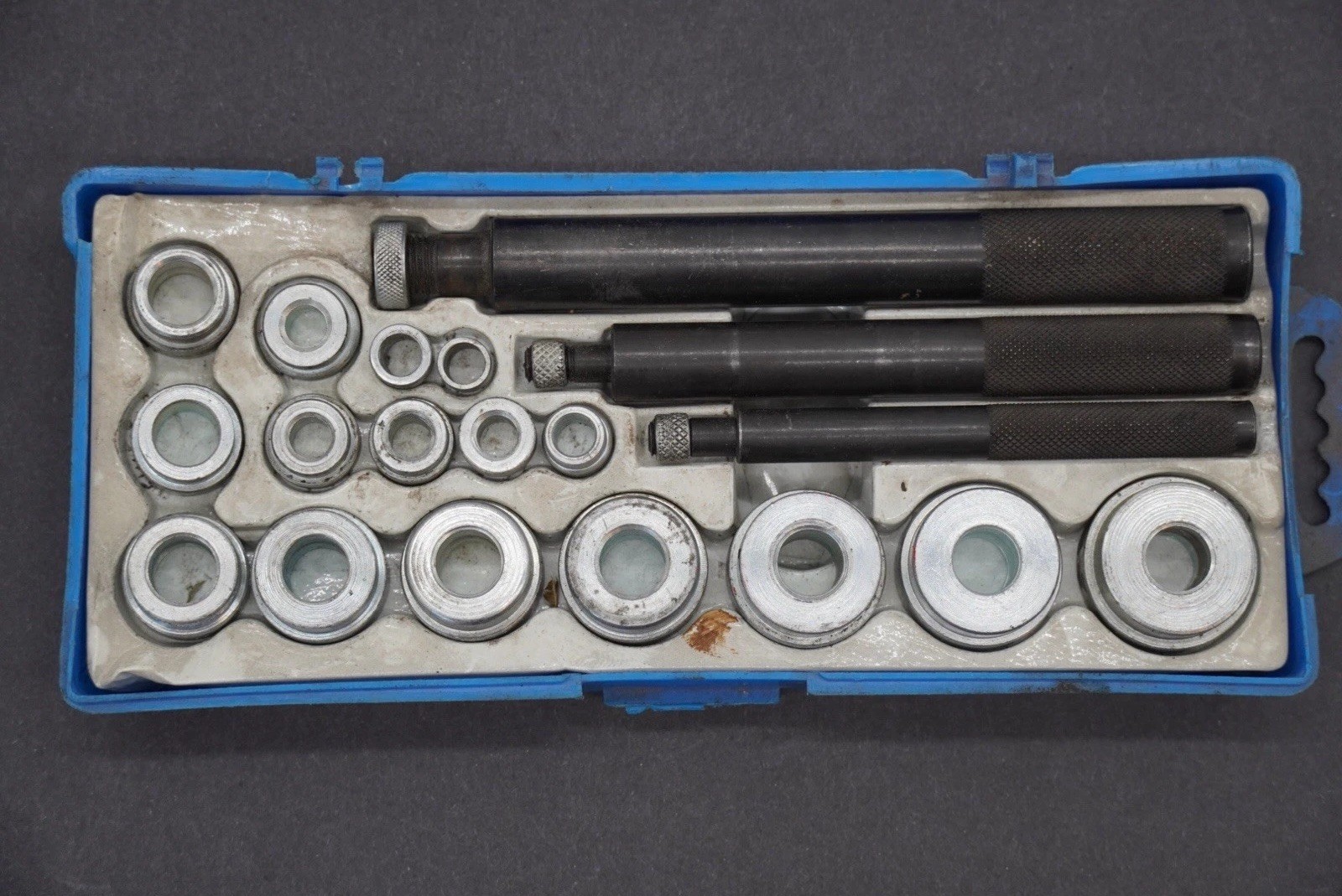 Snap On Bushing Driver Standard 22-Pieces Set With Storage Case A157C