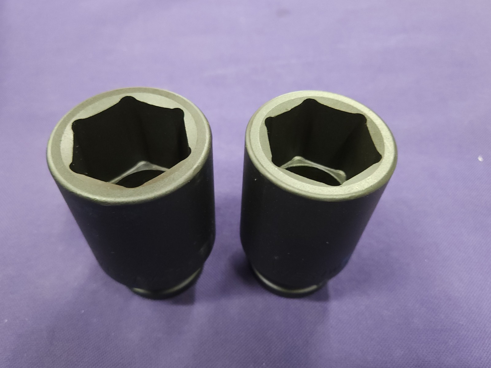 Westward 35HU98 13PC Deep Impact Socket Set w/ Metal Box! Great Condition!