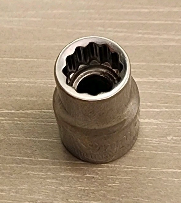 Craftsman 9mm Socket 12 Point 3/8″ Drive S-AD 44301