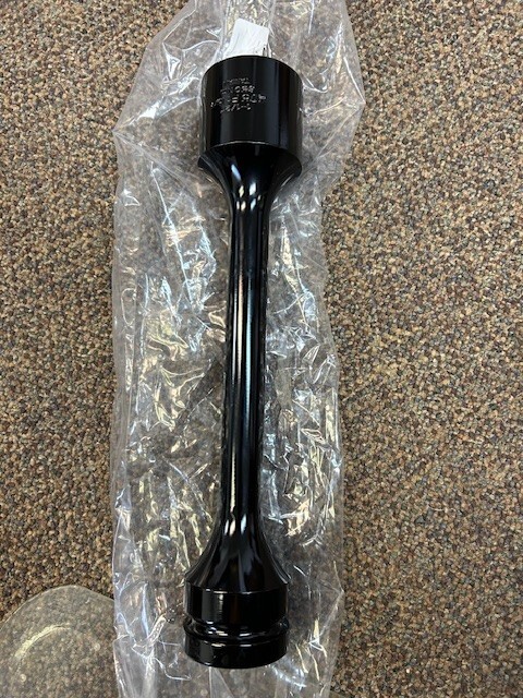 KTI-30910A Torque Limiting Socket 1-1/2” Hex 475 Ft Lb 1” Drive Black KTI-30910A