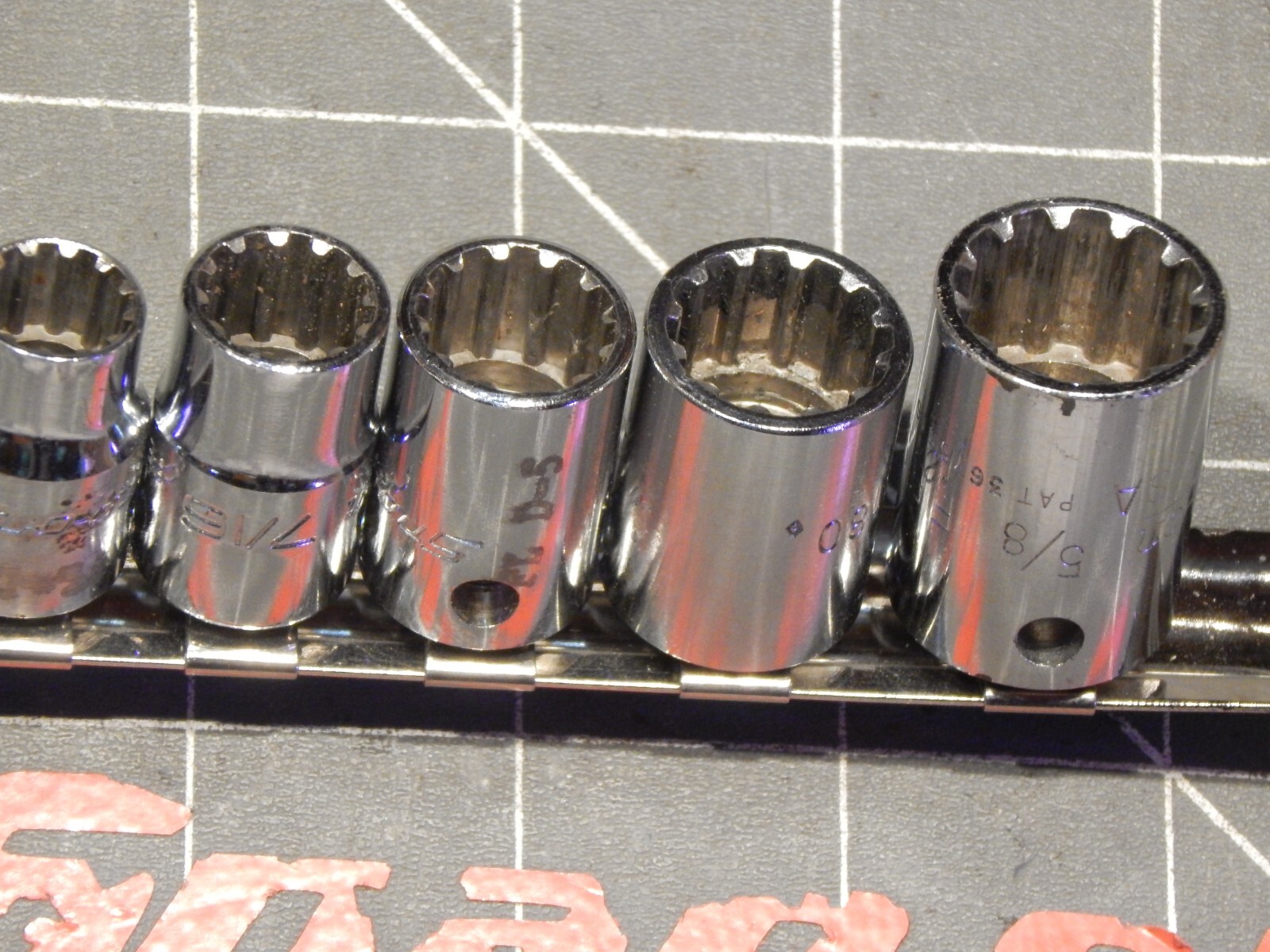 Snap On 9Pc SAE 1/4 3/8 Drive Shallow Spline Socket Set 7/32″ 5/8″ 12Pt 209TFES