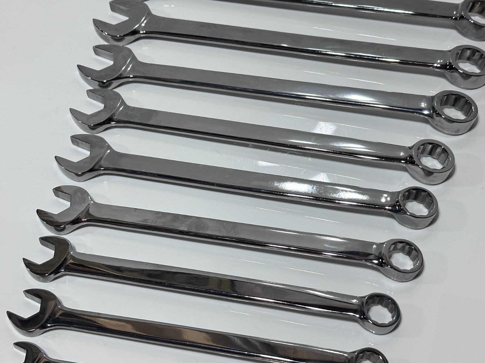 Matco Tools USA SWCLM12T 11pc Metric 9mm-19mm Full Polish Combination Wrench Set