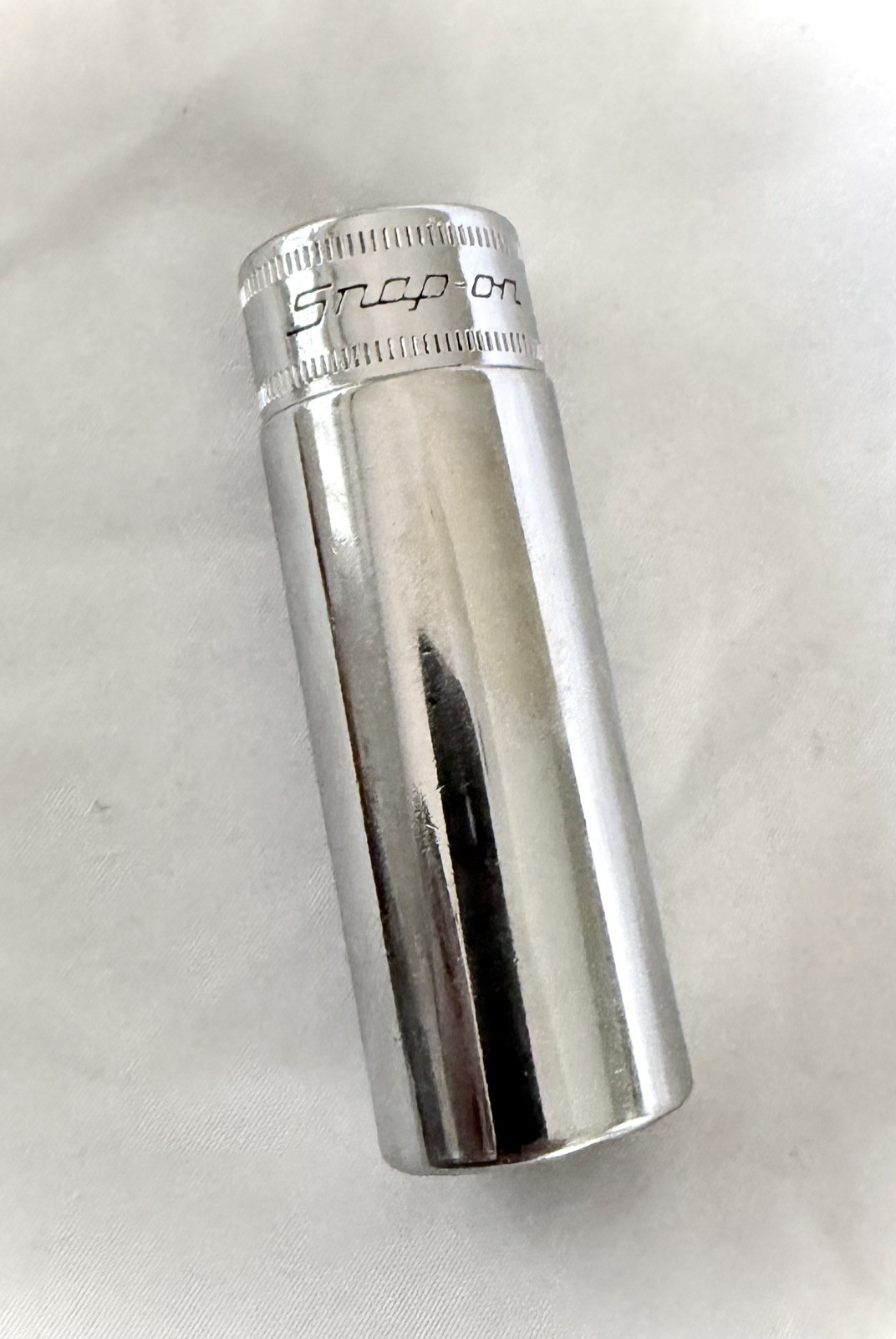 Snap-on Tools SFSM17 3/8″ Dr 17mm Metric 6 Pt Deep Chrome Socket USA