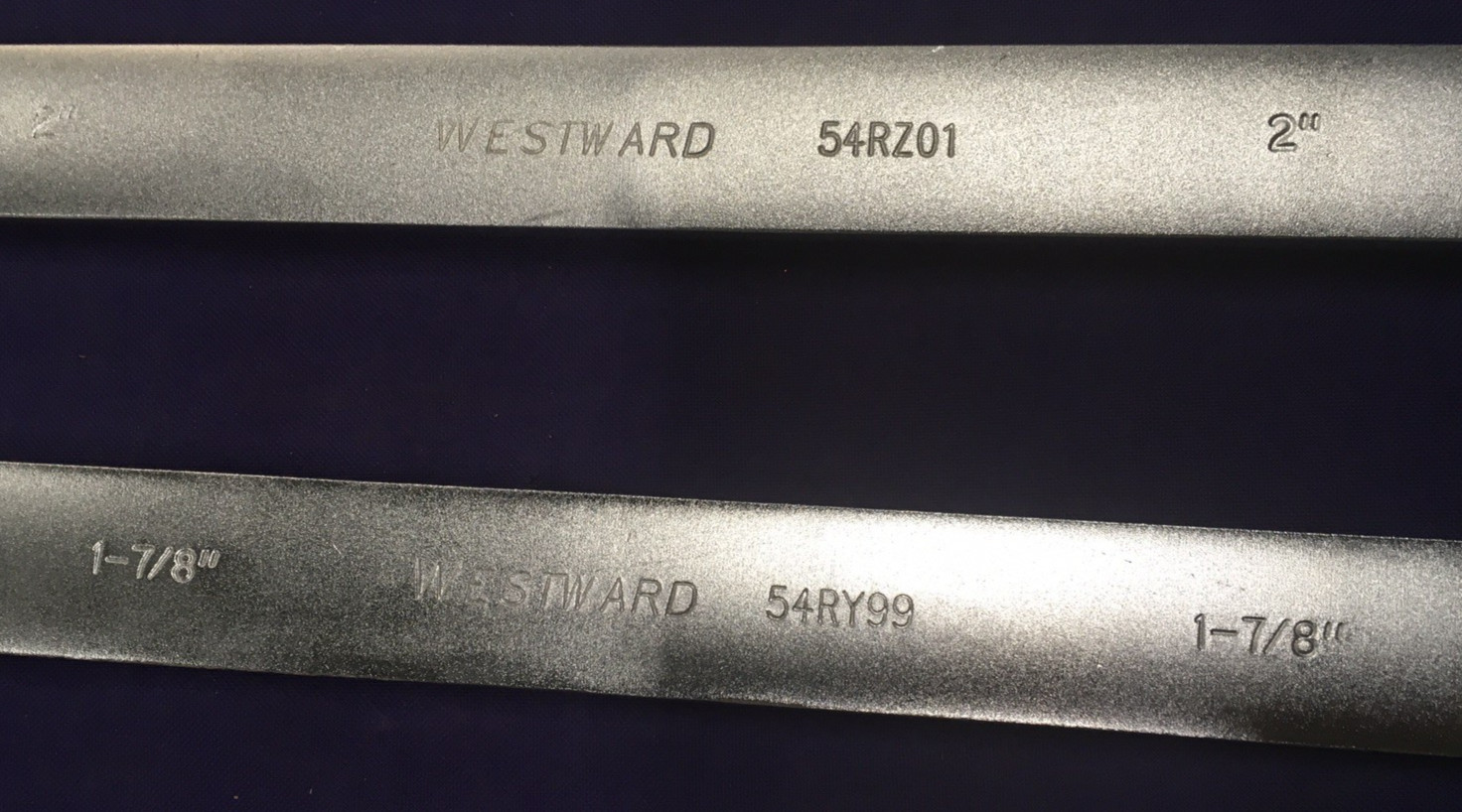 Westward 54DG02 Ratcheting Wrenches Set of 10 20″-26″ w/ Canvas Storage Bag