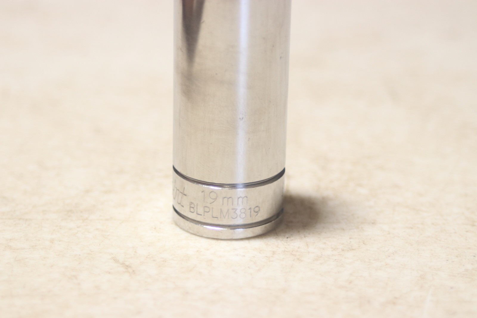 Blue Point BLPLM3819 3/8 inch drive 19mm 12 point deep socket