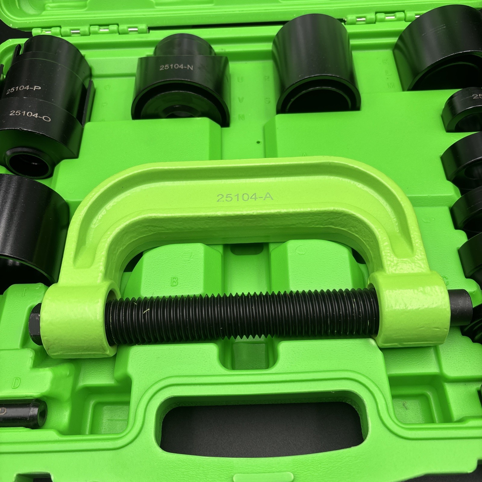 OEM TOOLS 21-Piece Upper & Lower Master Ball Joint Press Kit/Joint Puller