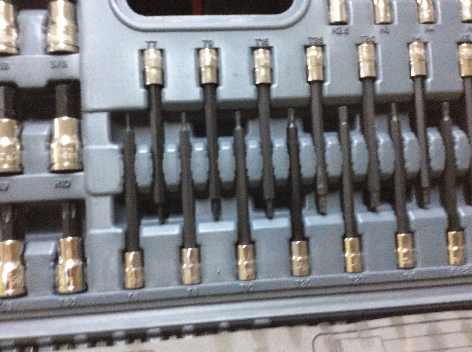 Blue-Point BLPTHC87 87pc Torx and Hex Bit Socket Driver Set.