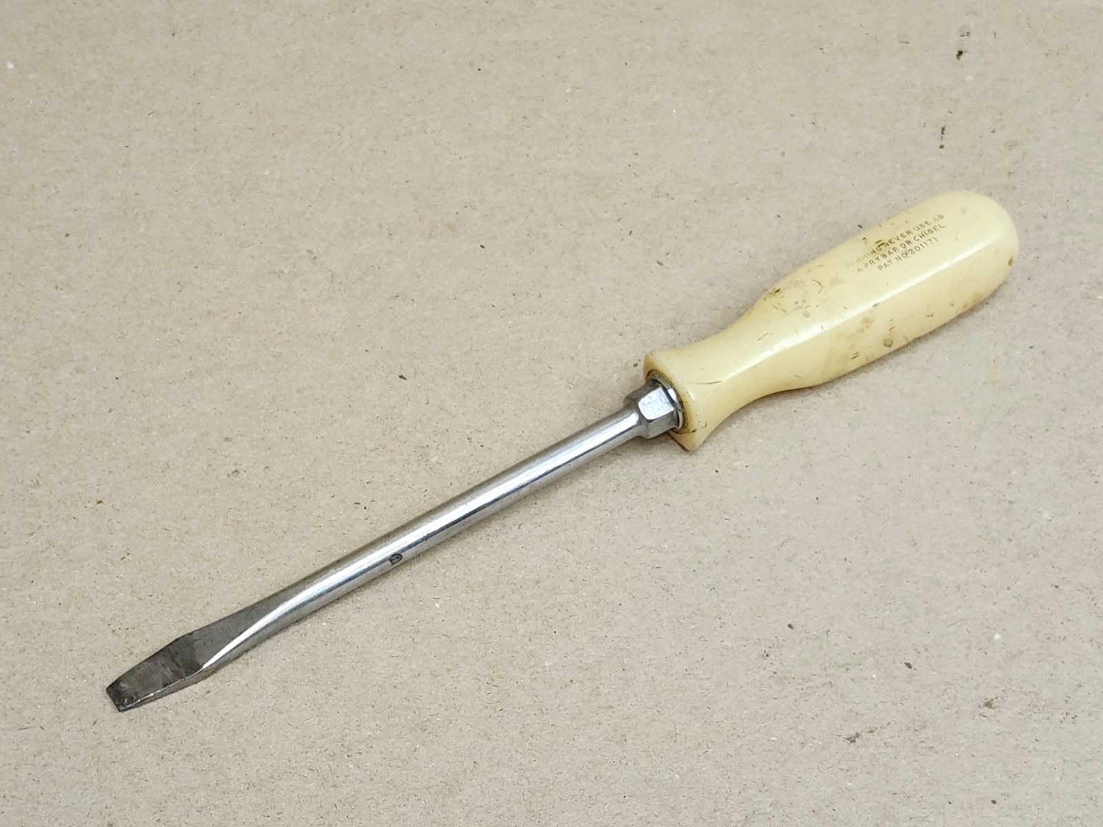 Snap-on 500 Limited Edition 5/16 X 6 in Flat Blade Screwdriver