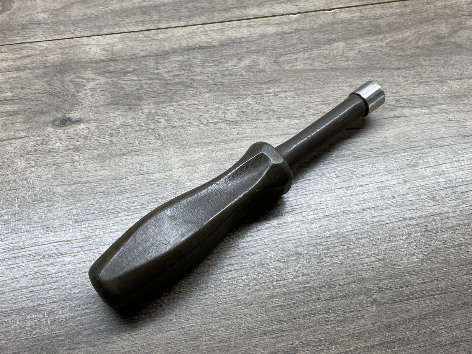 Snap-On Tools NDD114ABR – 7/16″ BROWN Hard Handle Nut Driver USA