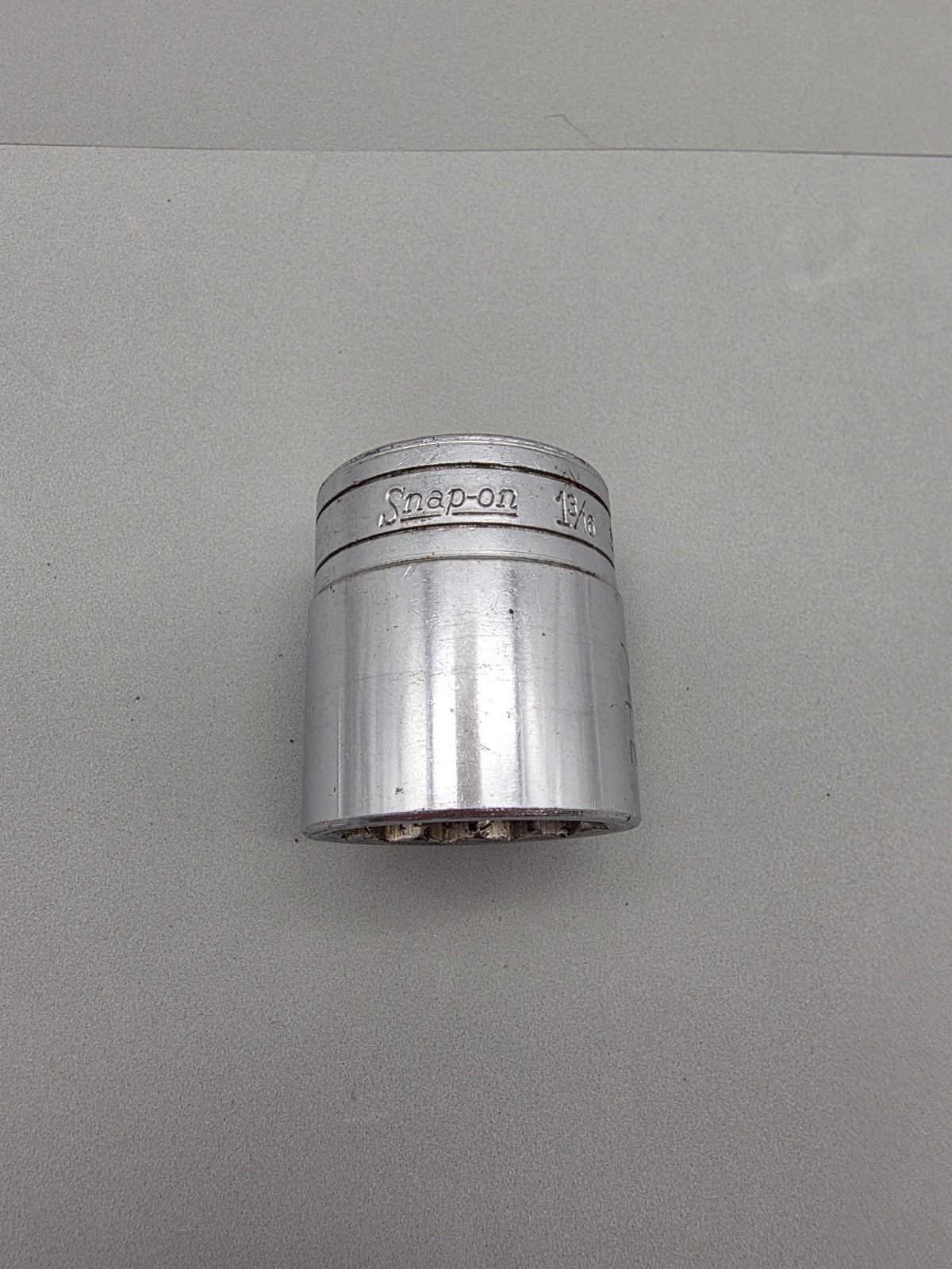 Vintage Snap-On Tools 1/2″ Dr. 1-3/16″ 12 Point Shallow Chrome Socket SW381 USA